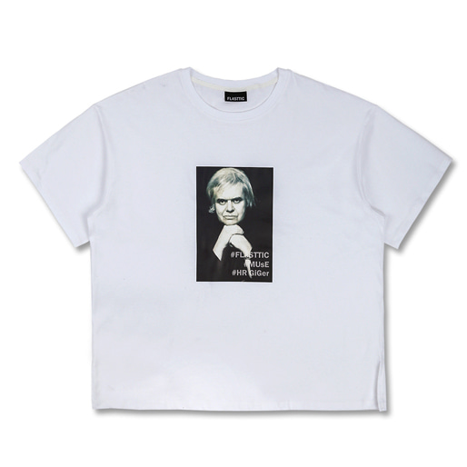 over fit box t-shirt / white giger